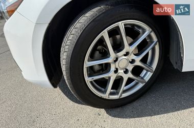 Седан Mazda 3 2016 в Днепре