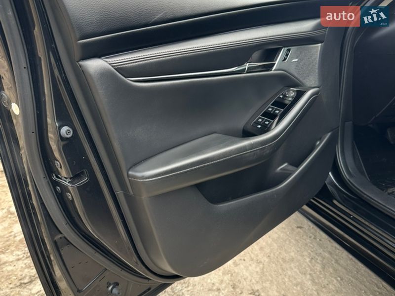 Седан Mazda 3 2022 в Киеве фото 26 Седан Mazda 3 2022 в Киеве