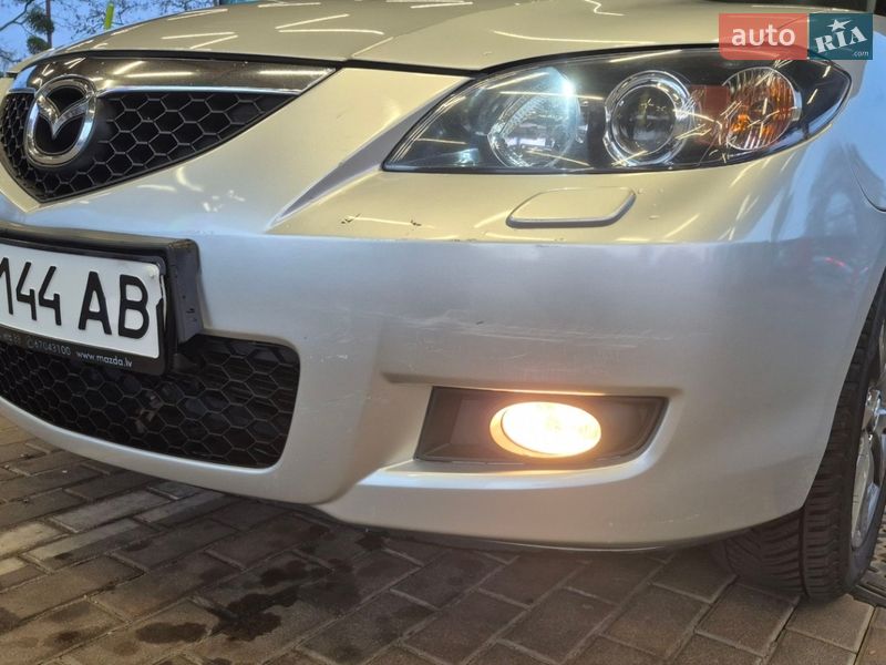 Седан Mazda 3 2008 в Киеве