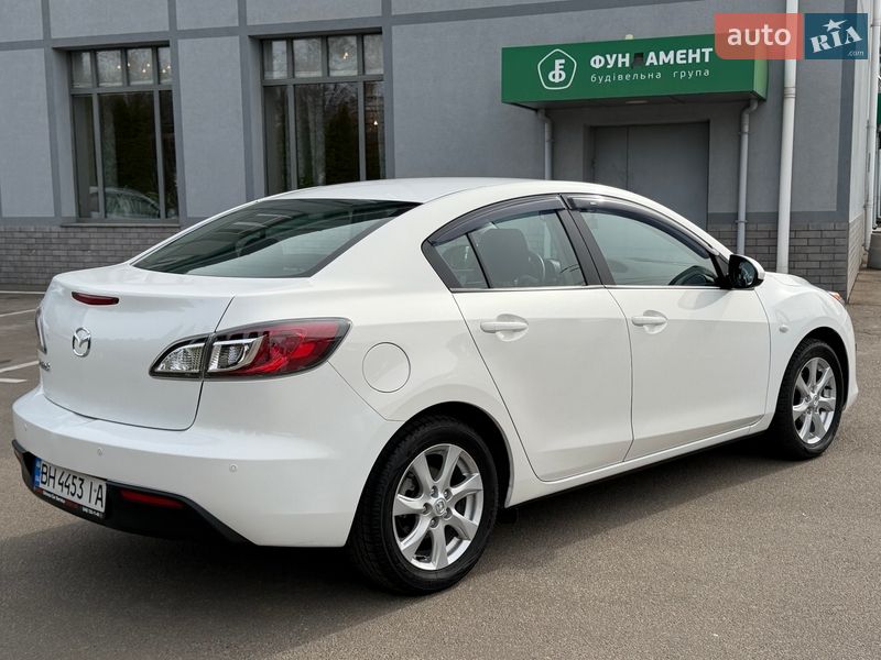 Седан Mazda 3 2011 в Киеве фото 8 Седан Mazda 3 2011 в Киеве