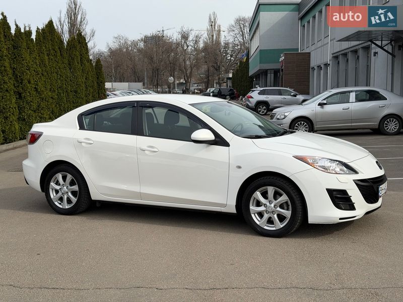 Седан Mazda 3 2011 в Киеве фото 9 Седан Mazda 3 2011 в Киеве