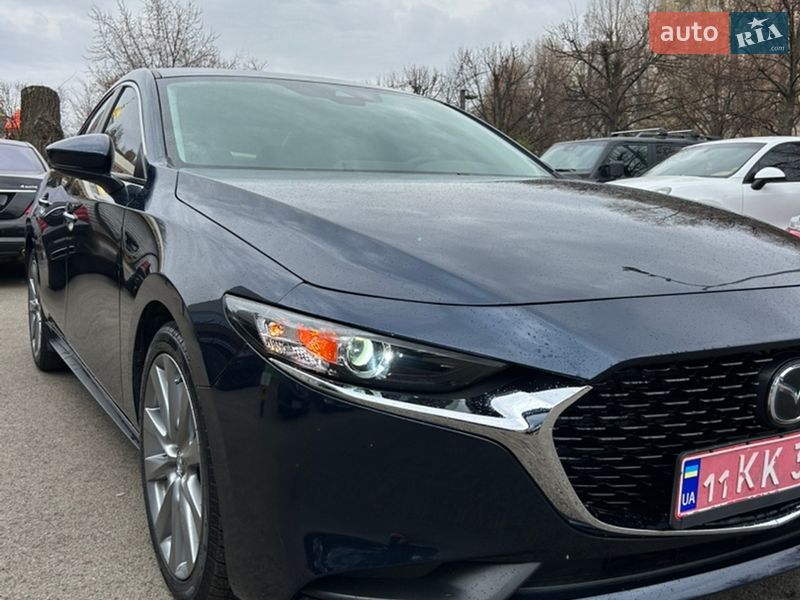 Седан Mazda 3 2022 в Києві