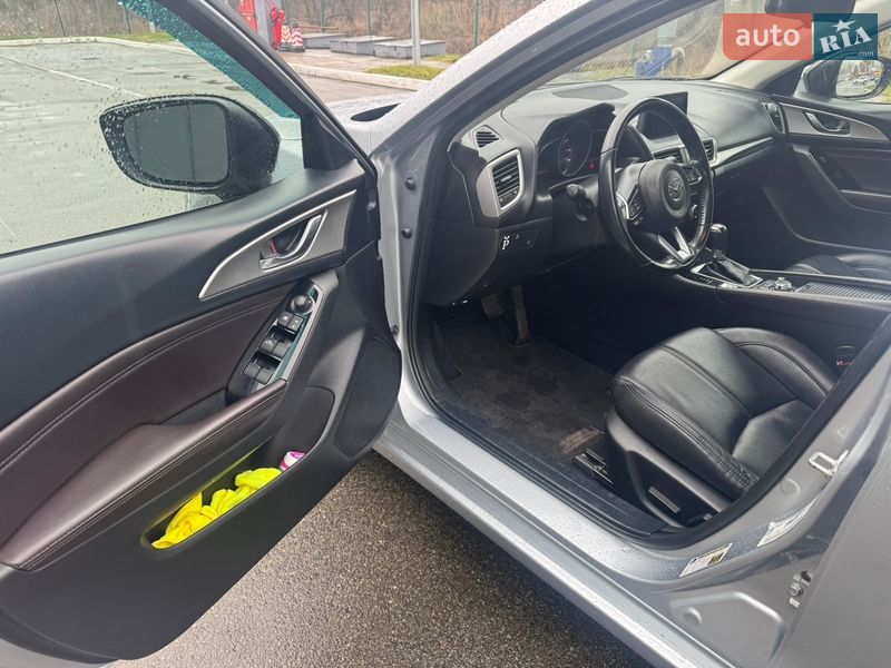 Хетчбек Mazda 3 2018 в Ірпені фото 16 Хетчбек Mazda 3 2018 в Ірпені