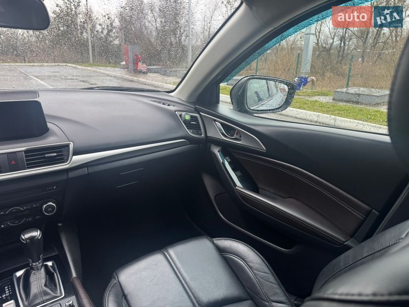 Хетчбек Mazda 3 2018 в Ірпені фото 26 Хетчбек Mazda 3 2018 в Ірпені