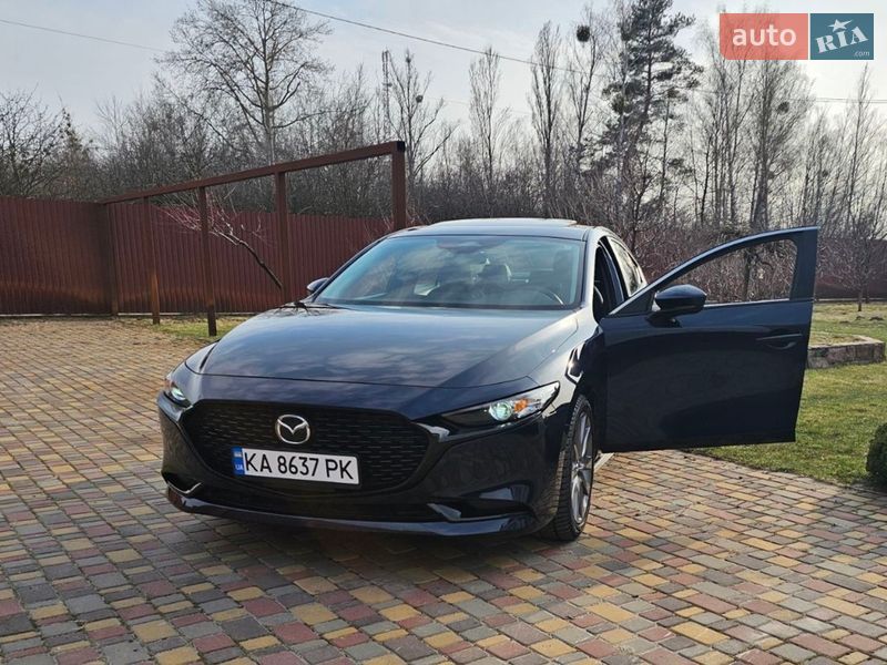 Седан Mazda 3 2024 в Киеве фото 5 Седан Mazda 3 2024 в Киеве