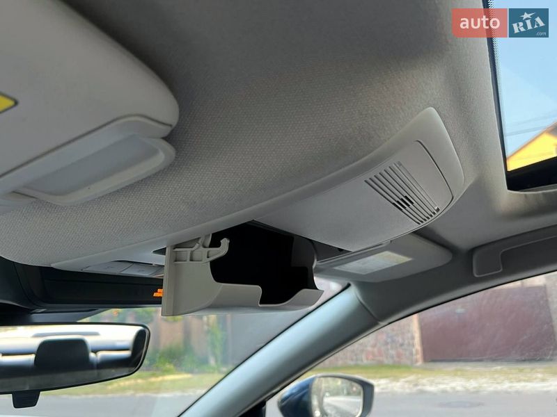 Седан Mazda 3 2024 в Киеве фото 28 Седан Mazda 3 2024 в Киеве