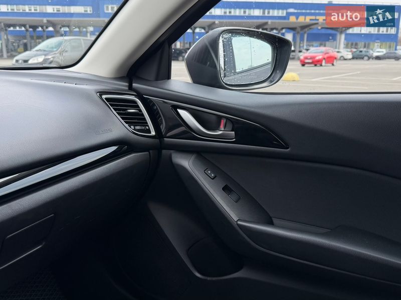 Хетчбек Mazda 3 2013 в Києві фото 6 Хетчбек Mazda 3 2013 в Києві