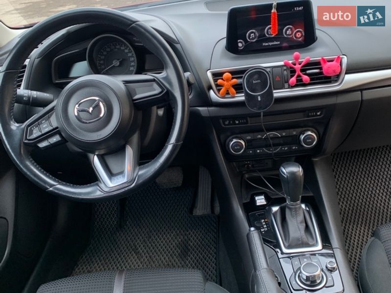 Хэтчбек Mazda 3 2017 в Чернигове