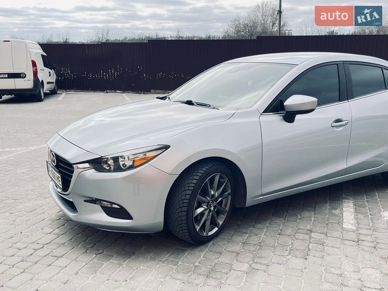 Седан Mazda 3 2018 в Дніпрі фото 5 Седан Mazda 3 2018 в Дніпрі
