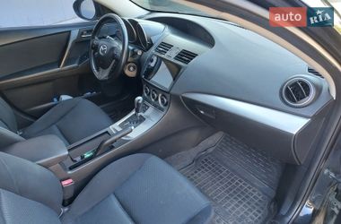 Седан Mazda 3 2010 в Краматорске