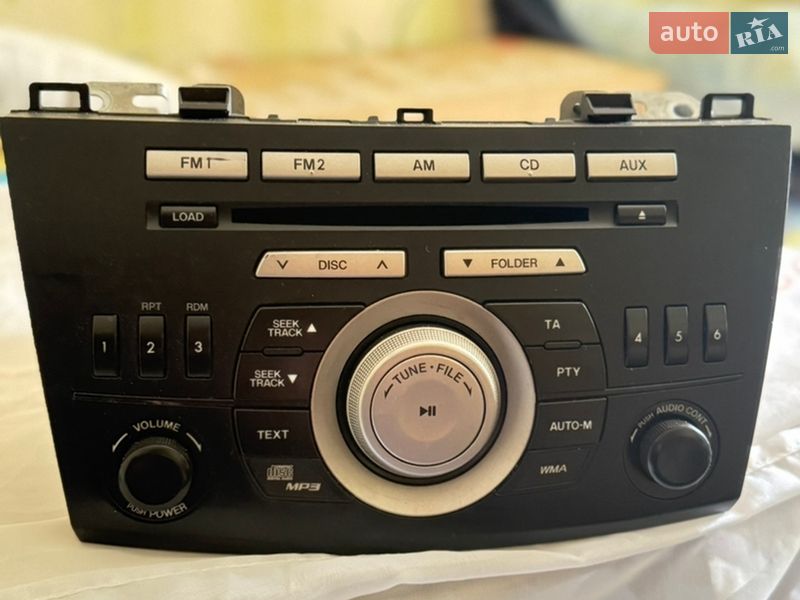 Седан Mazda 3 2010 в Краматорске