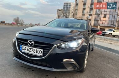 Седан Mazda 3 2015 в Черкасах