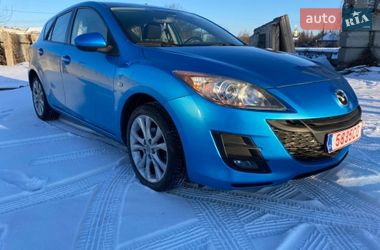 Хэтчбек Mazda 3 2009 в Лубнах