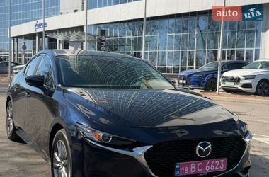 Седан Mazda 3 2019 в Киеве