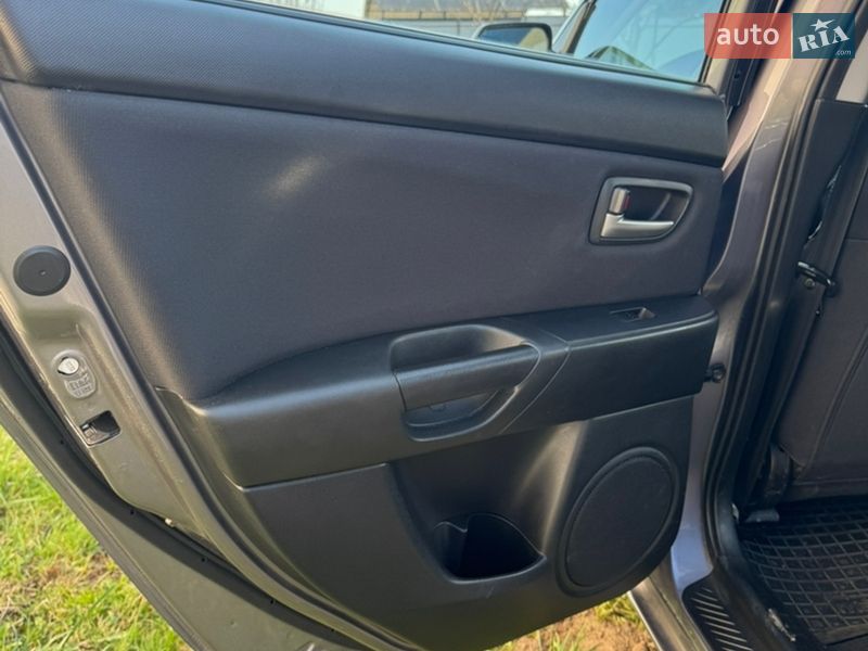 Хетчбек Mazda 3 2005 в Галичі