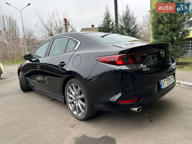 Седан Mazda 3 2021 в Николаеве