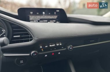 Седан Mazda 3 2021 в Николаеве