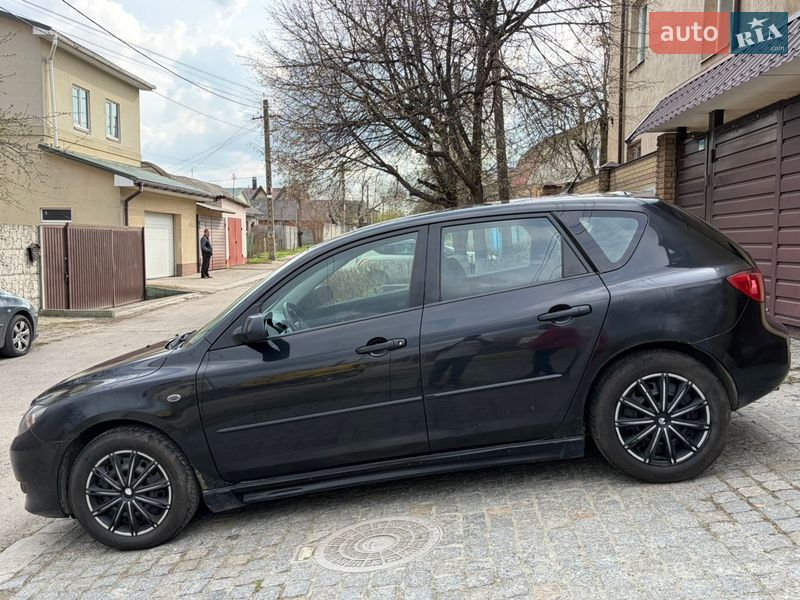Хэтчбек Mazda 3 2004 в Днепре