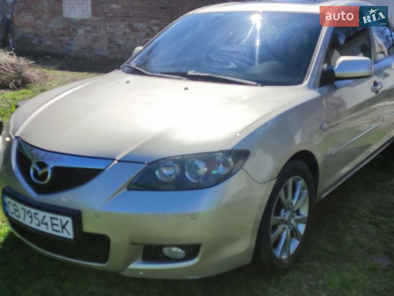 Седан Mazda 3 2006 в Прилуках