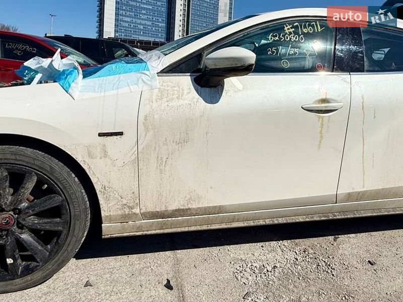 Хетчбек Mazda 3 2020 в Києві