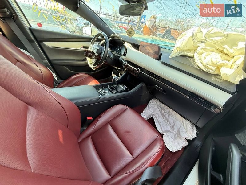 Хетчбек Mazda 3 2020 в Києві