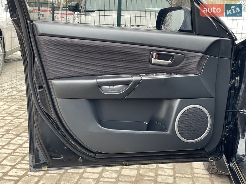 Седан Mazda 3 2007 в Бердичеве