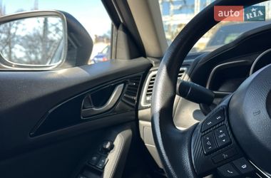 Седан Mazda 3 2015 в Одесі