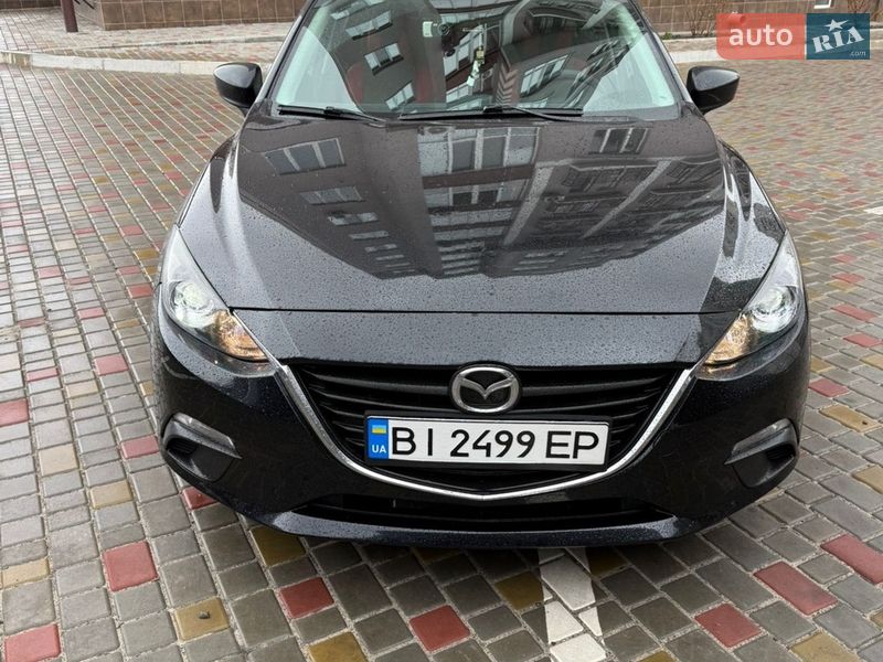 Седан Mazda 3 2014 в Кременчуге