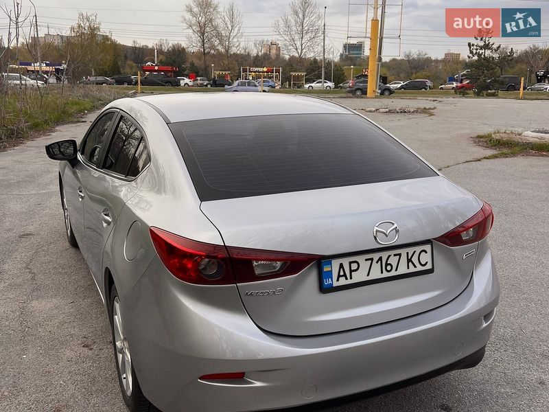 Седан Mazda 3 2016 в Запорожье