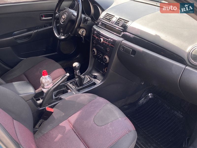 Хетчбек Mazda 3 2004 в Рівному фото 10 Хетчбек Mazda 3 2004 в Рівному