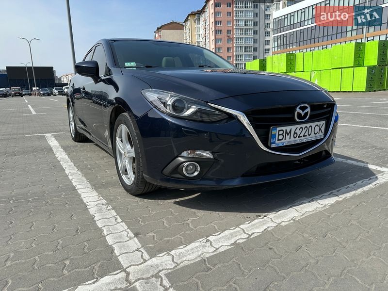 Хетчбек Mazda 3 2015 в Івано-Франківську