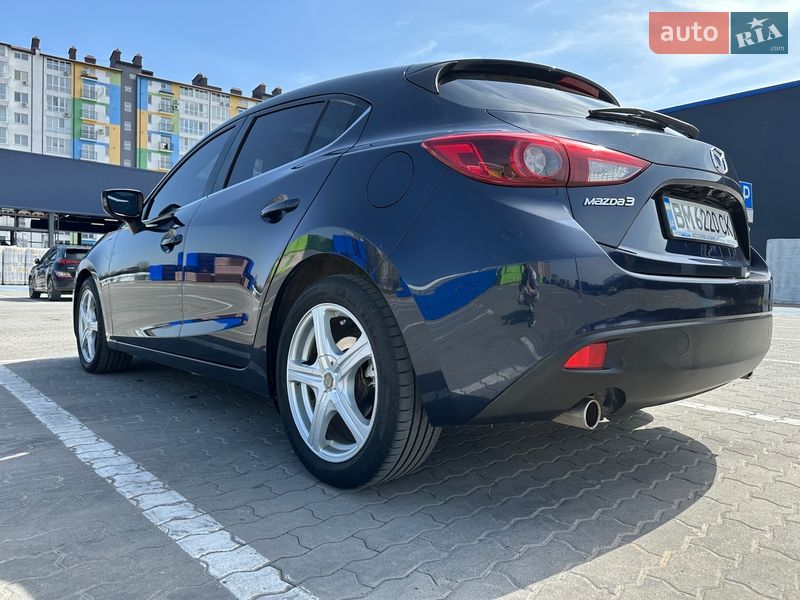 Хетчбек Mazda 3 2015 в Івано-Франківську