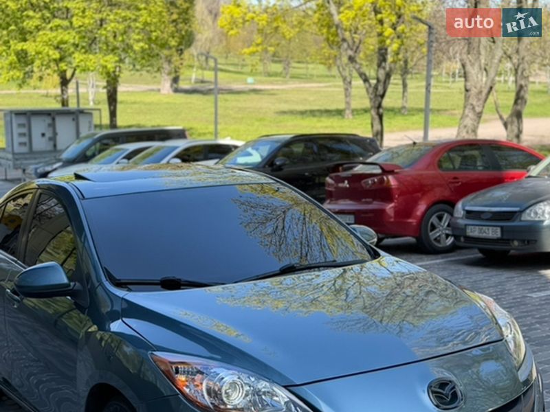 Седан Mazda 3 2010 в Запорожье