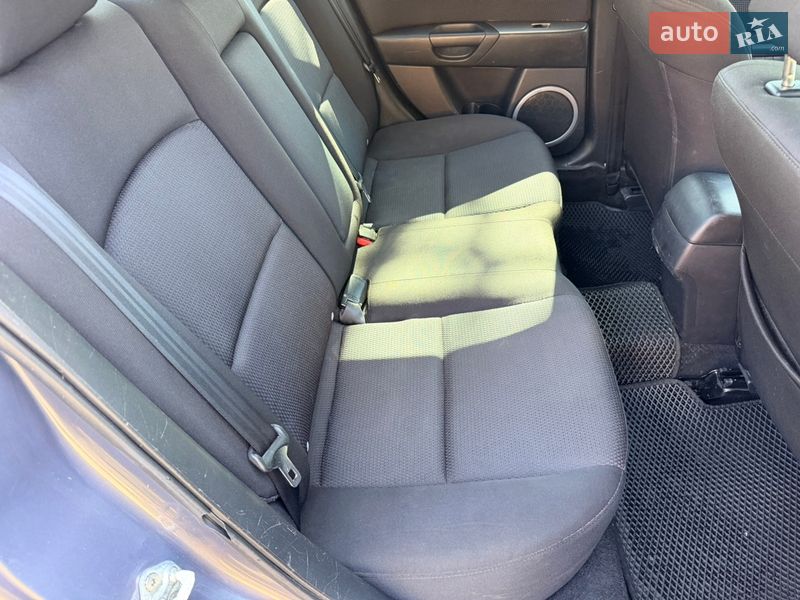 Седан Mazda 3 2007 в Киеве