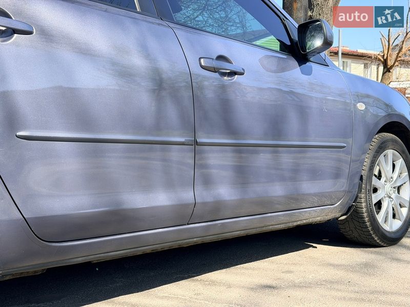 Седан Mazda 3 2007 в Киеве