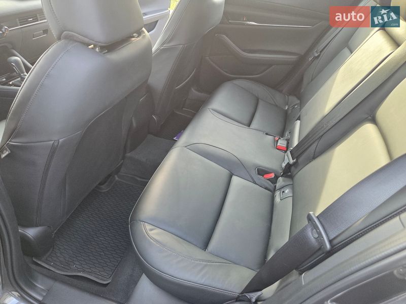 Хетчбек Mazda 3 2024 в Києві