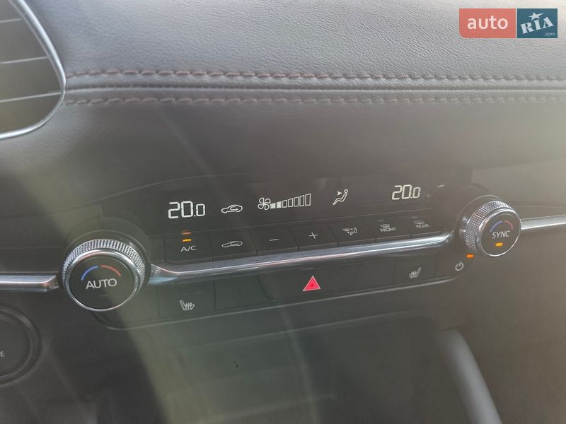 Хетчбек Mazda 3 2024 в Києві