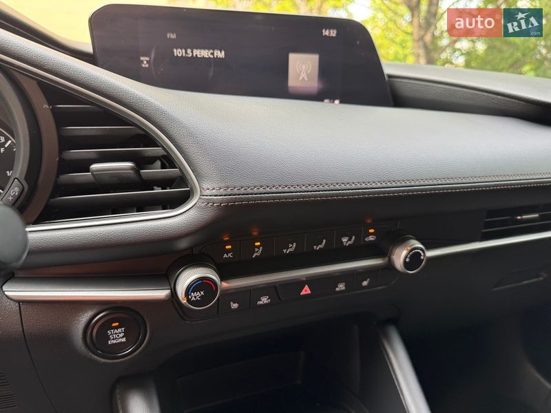 Хэтчбек Mazda 3 2022 в Харькове