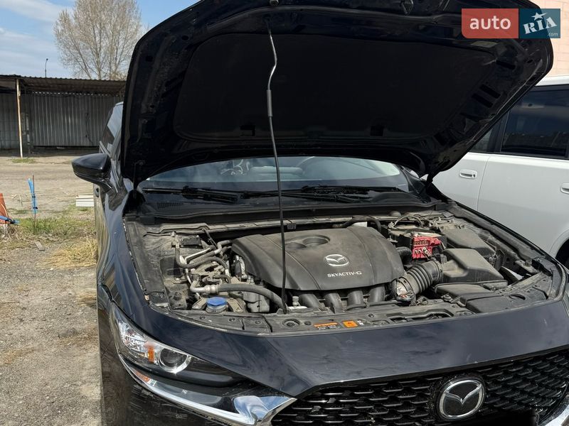 Седан Mazda 3 2020 в Киеве
