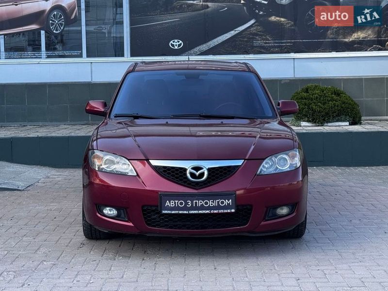 Седан Mazda 3 2008 в Черновцах