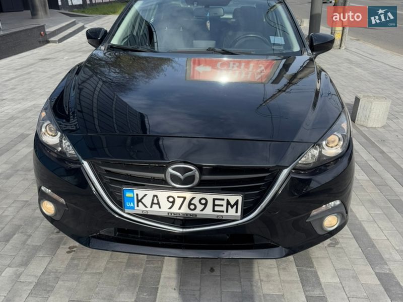 Mazda 3 2015