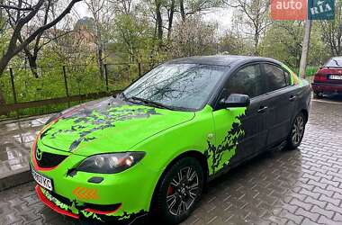 Седан Mazda 3 2004 в Чернівцях