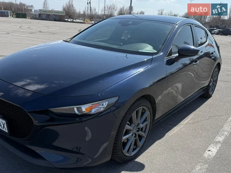 Mazda 3 2019