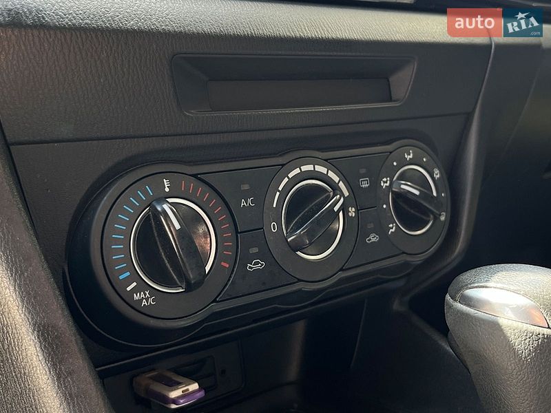 Седан Mazda 3 2016 в Стрые