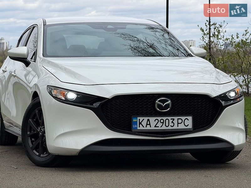 Mazda 3 2018