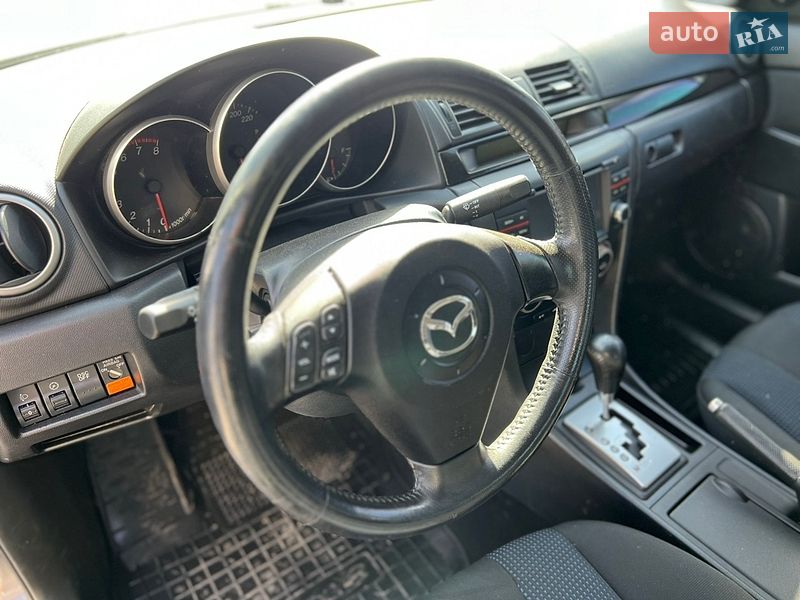 Седан Mazda 3 2005 в Ковеле