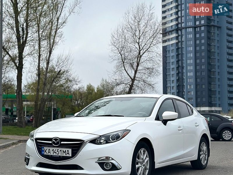 Mazda 3 2015