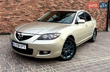 Седан Mazda 3 2006 в Киеве