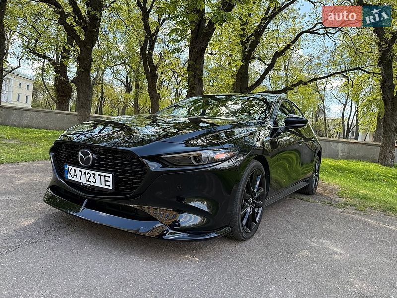 Хэтчбек Mazda 3 2023 в Киеве фото 3 Хэтчбек Mazda 3 2023 в Киеве