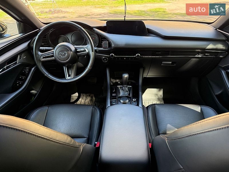 Хэтчбек Mazda 3 2023 в Киеве фото 48 Хэтчбек Mazda 3 2023 в Киеве